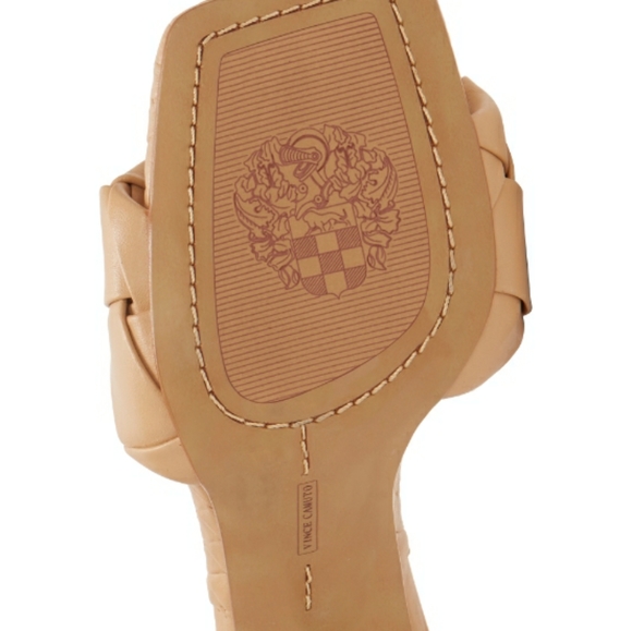 Vince Camuto Woven Mule - Picture 3 of 4